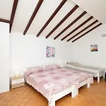 Reno *